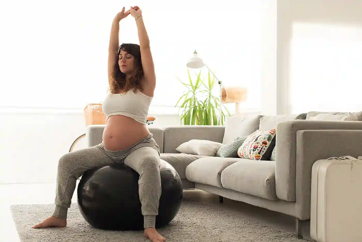 How to Support Your Core Safely During Pregnancy Oxshott